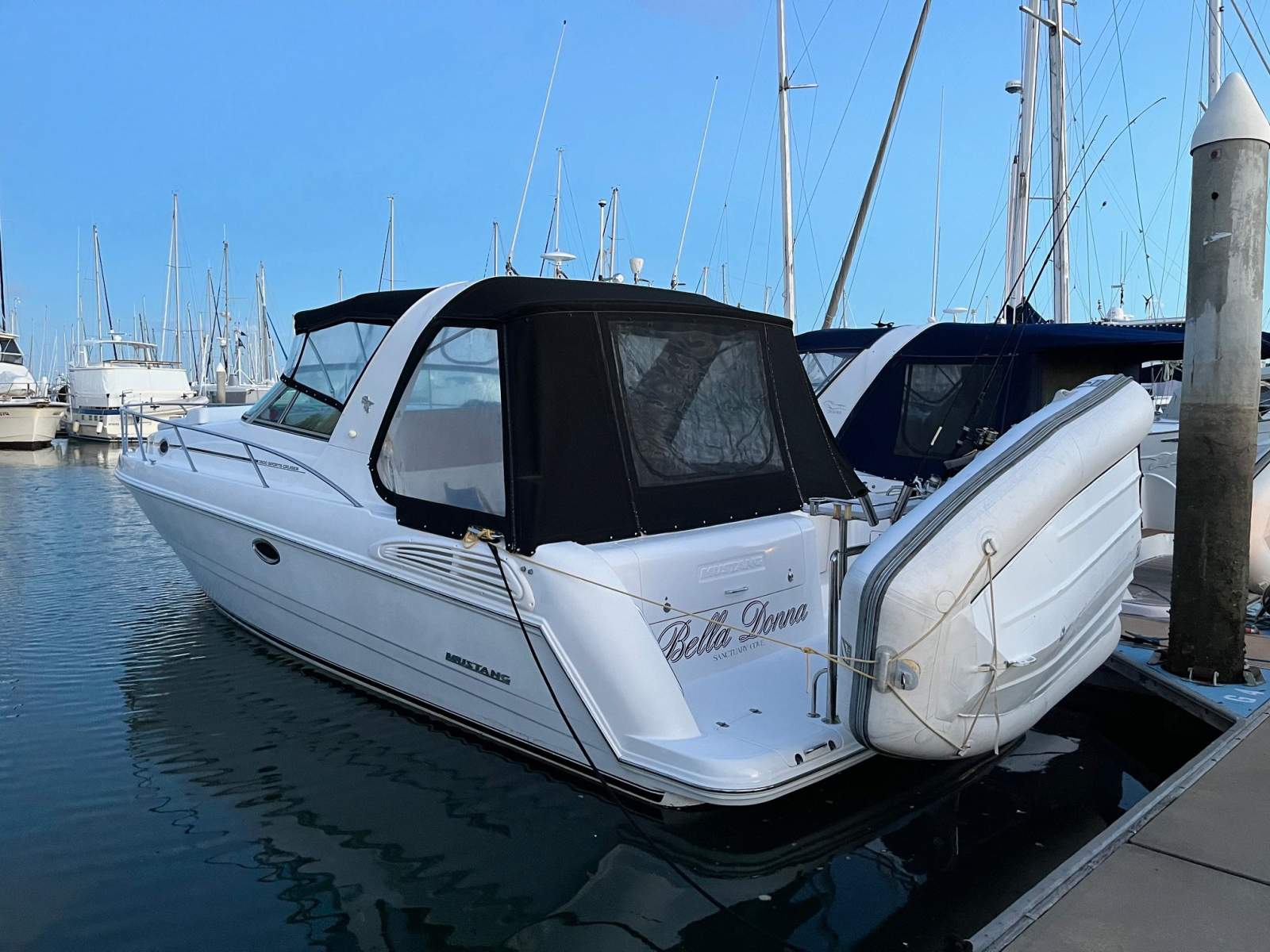Mustang 3800 LE Sportscruiser - Great condition