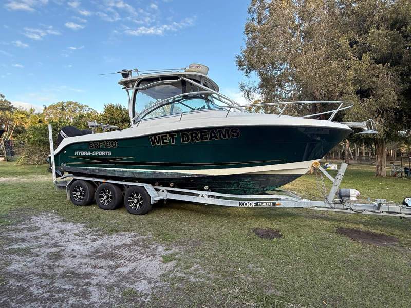 Hydra Sports 2500vx Twin 2020 150hp mercury