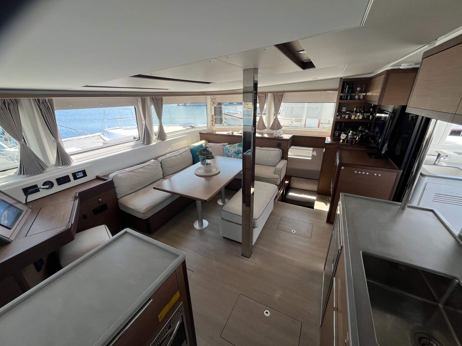 Lagoon 46