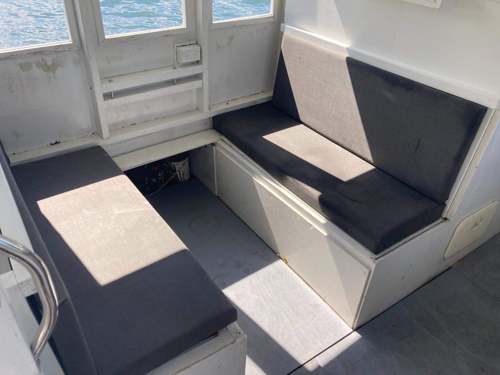 Trawler 34 ft Cruiser Diesel Family Pittwater NSW