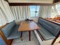 Riviera 32 Flybridge