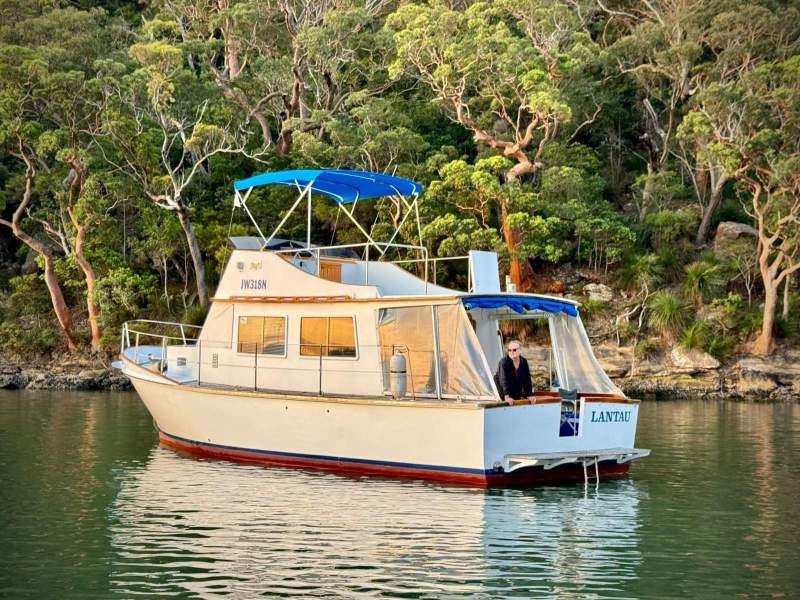 Cheoy Lee Trawler 35