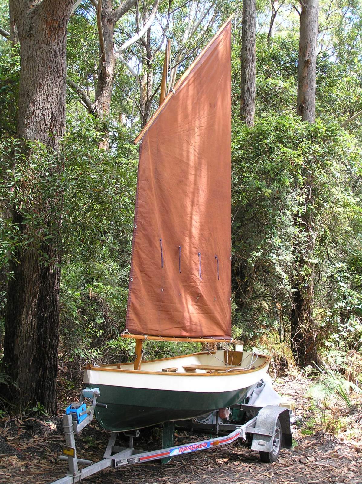 Whiting 11.0 The Whiting Skiff 11' (3.34m) Rowing and Sailing