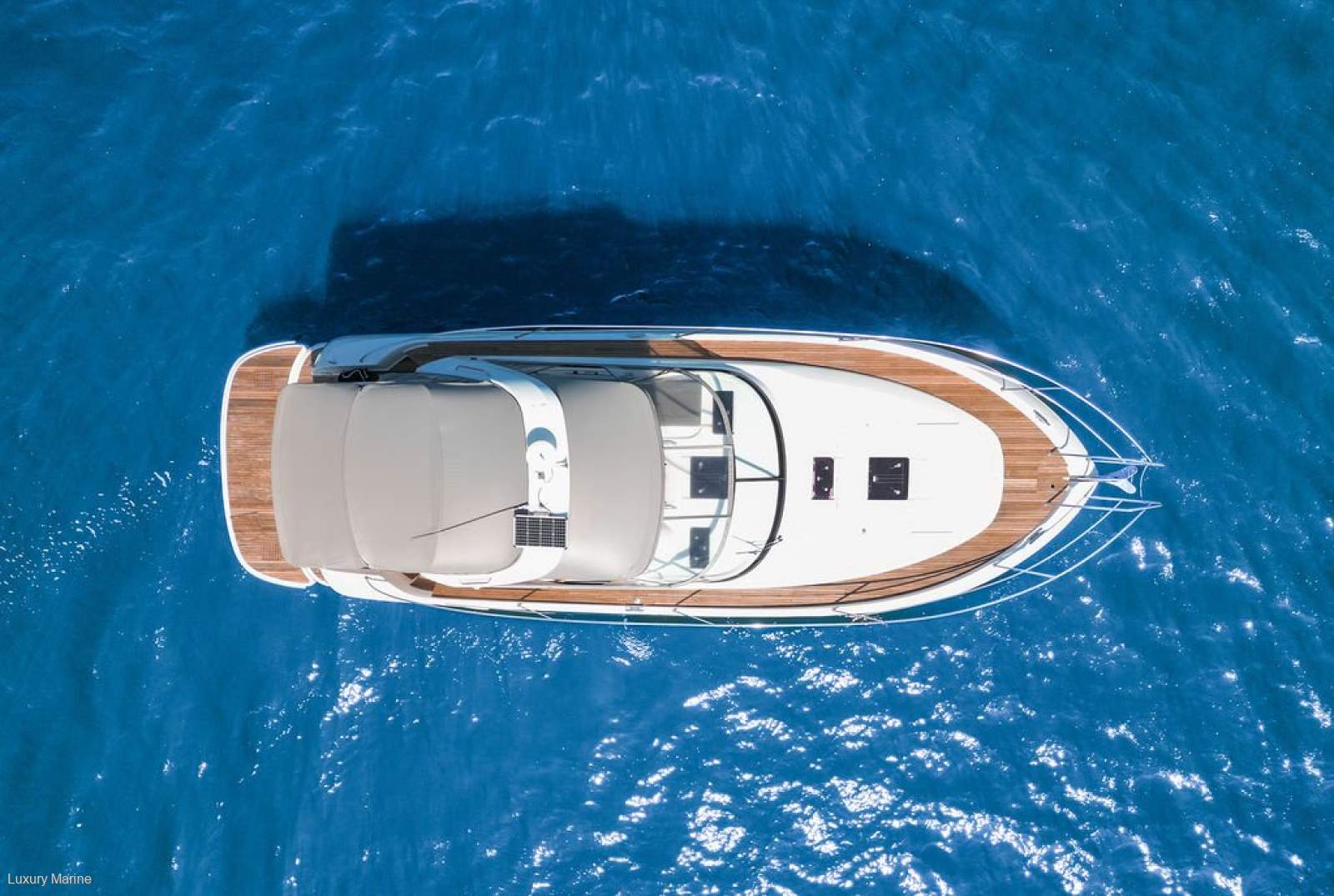 Bavaria Sport 38