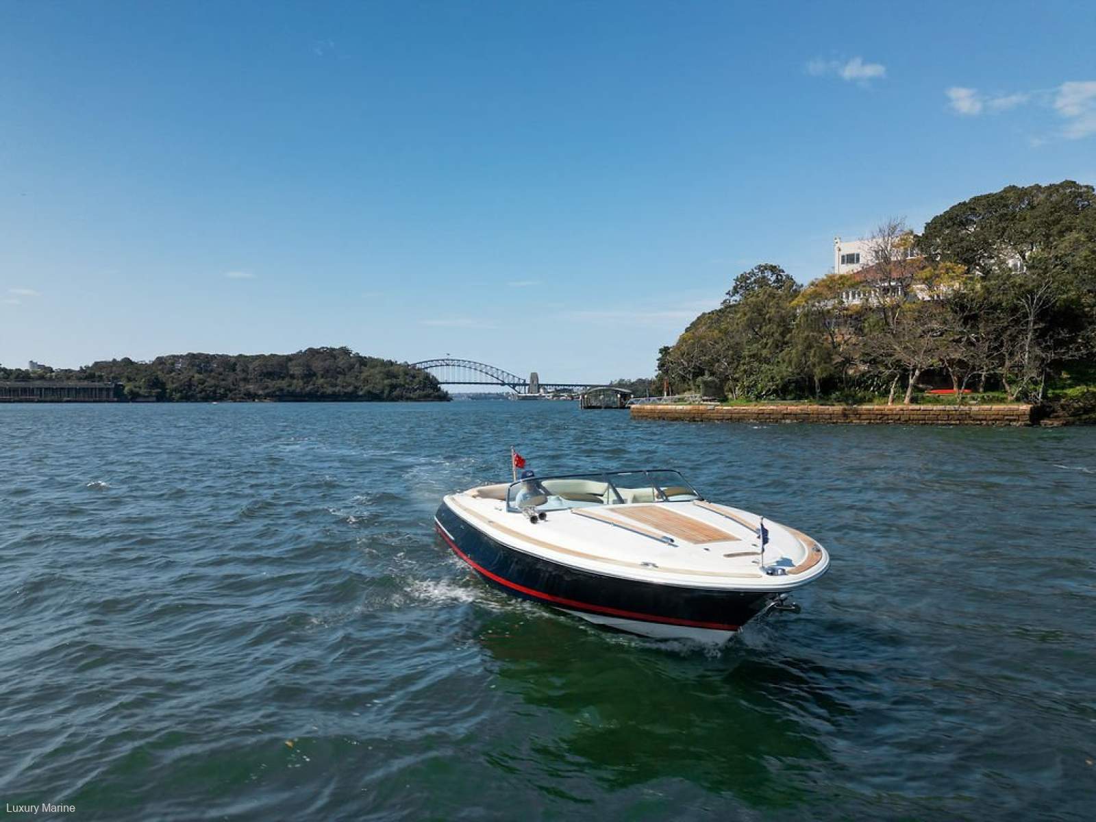 Chris Craft Corsair 28