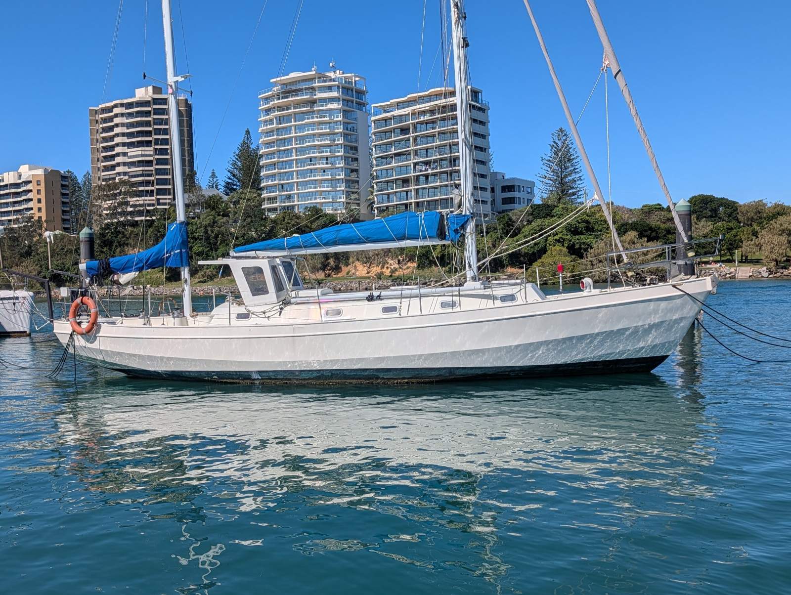 John Pugh 40 Centre Cockpit Ketch