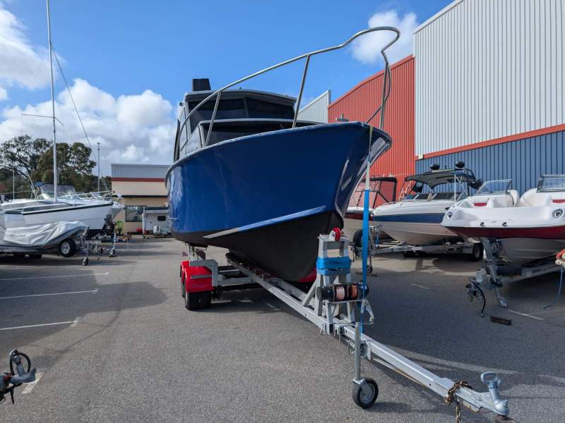 Marko Sambrailo Cruiser 28ft Displacement Hull