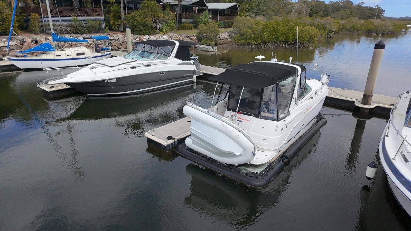 Chaparral 270 Signature + Sea Pen