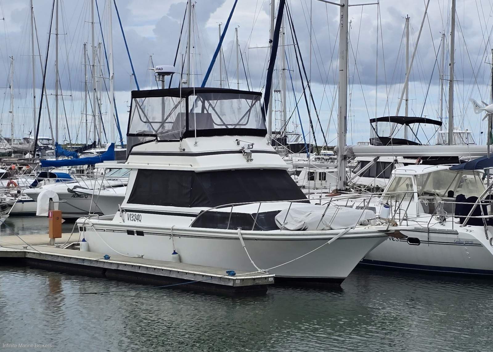 Mariner 34 Flybridge