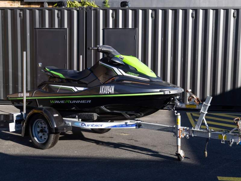 Yamaha EX Deluxe