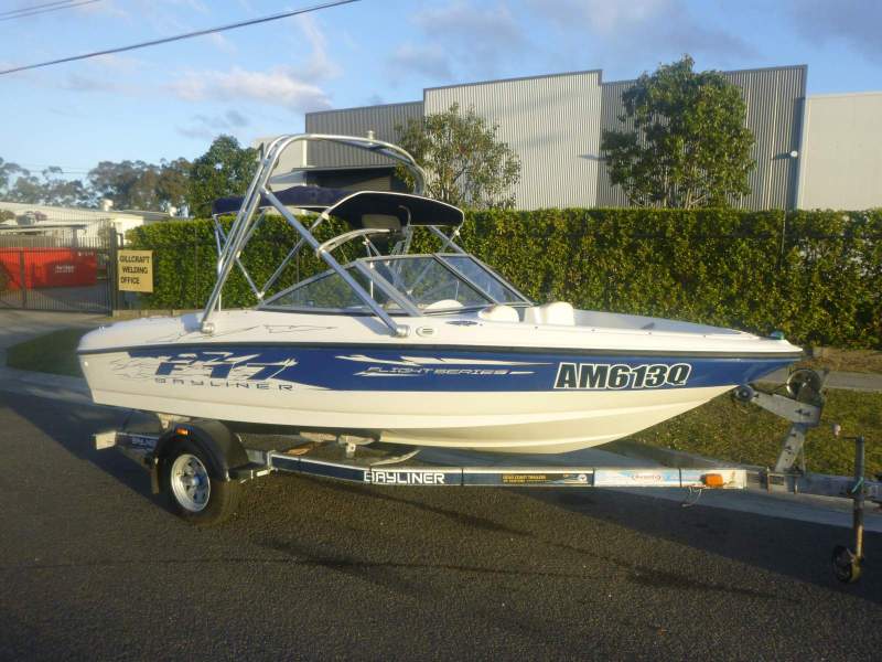 Bayliner 175 Flight BOW RIDER