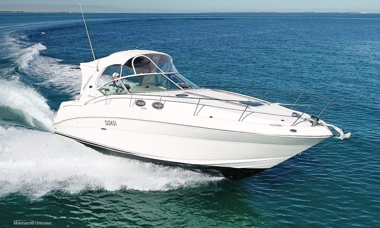 Sea Ray 355 Sundancer Good service history and well presented