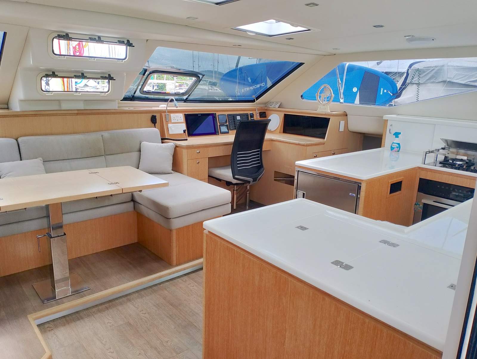 Seawind 1600 Passagemaker