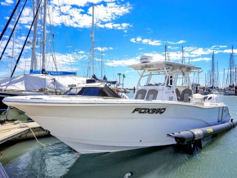 Sea Fox 328 Commander