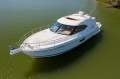 Riviera 4400 Sport Yacht