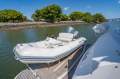 Riviera 4400 Sport Yacht