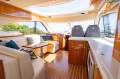Riviera 4400 Sport Yacht