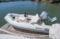 Riviera 4400 Sport Yacht