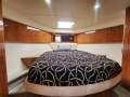 Riviera 4400 Sport Yacht