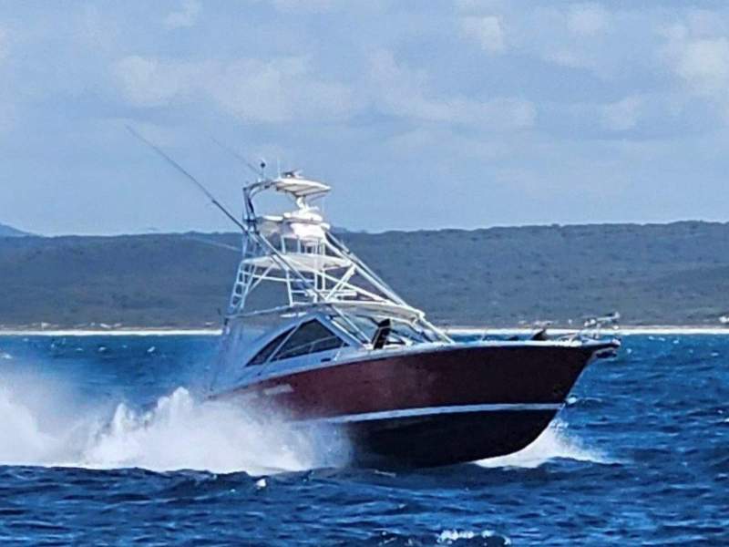 Riviera 48 Offshore Express 480E Offshore Express