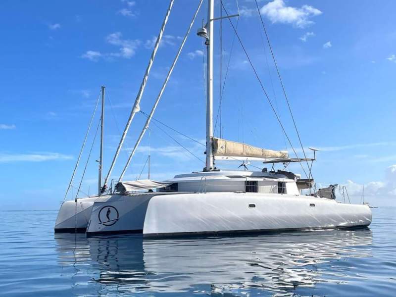 Neel Trimarans 45