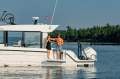 Cruisers Yachts 38 VTR Enclosed