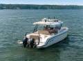 Cruisers Yachts 38 VTR Open