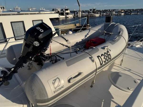 Zodiac Cadet 310