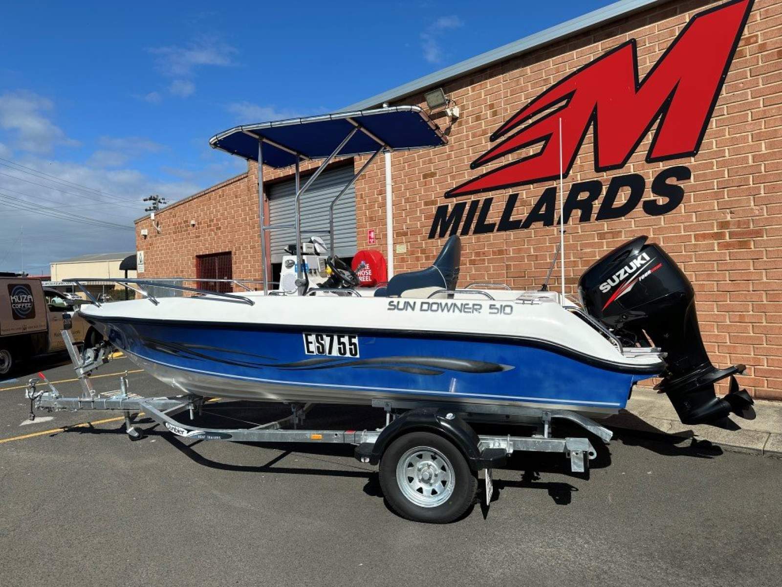 Sundowner 510 Centre Console