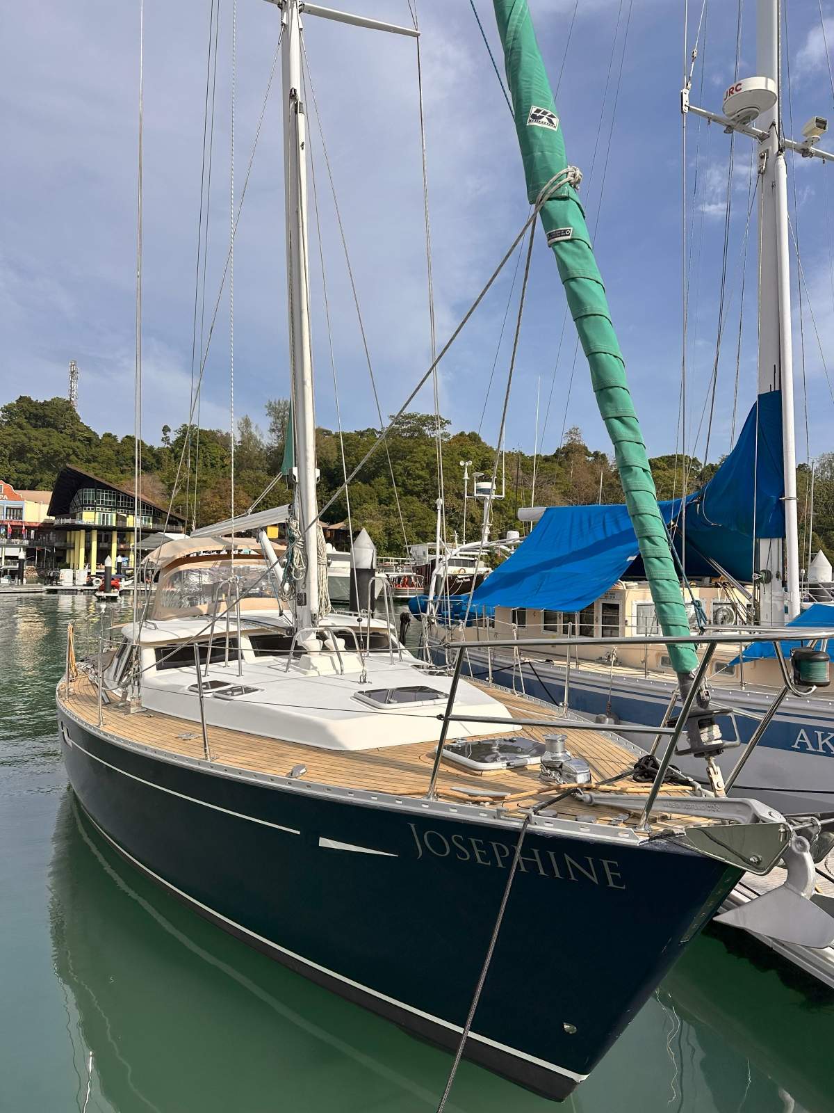 Oyster 47