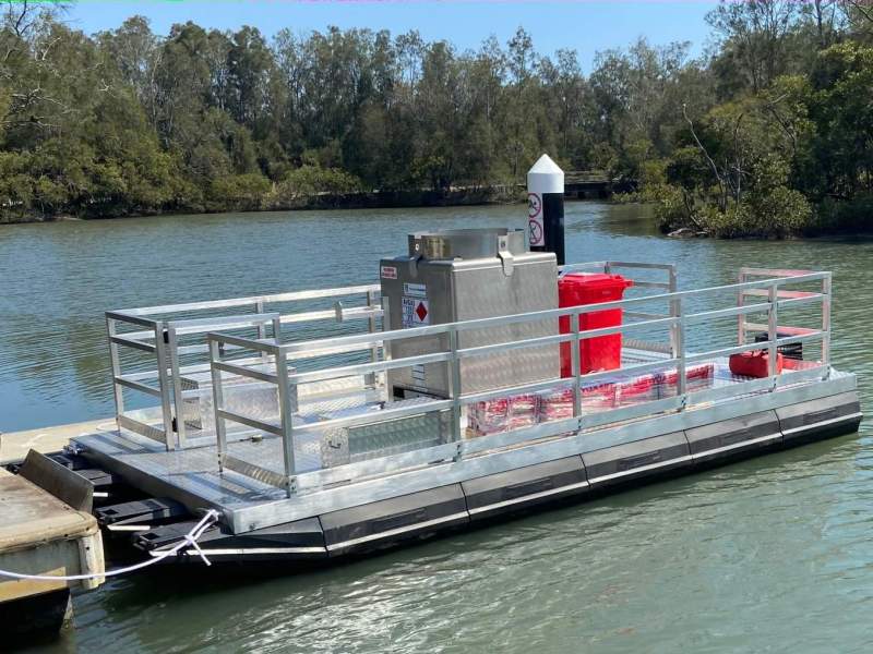 21 Commercial Aluminium Barge