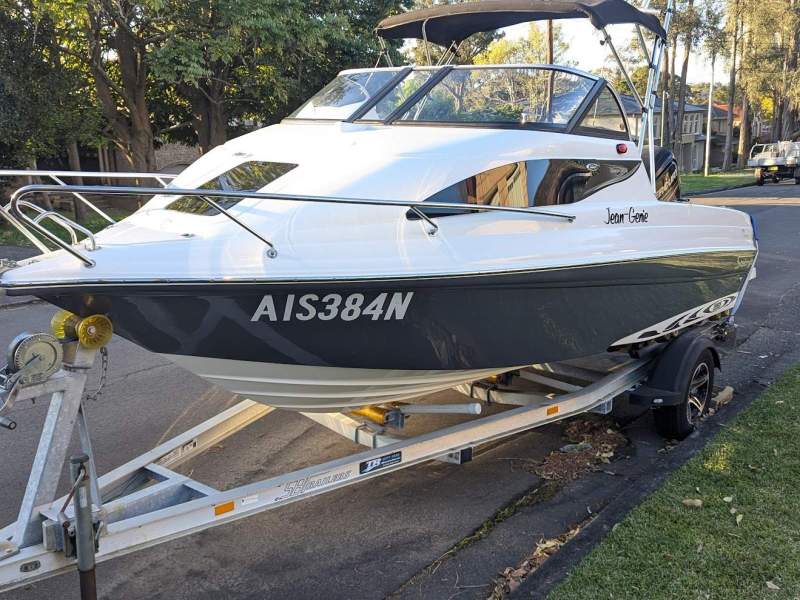 Stejcraft 580 Islander