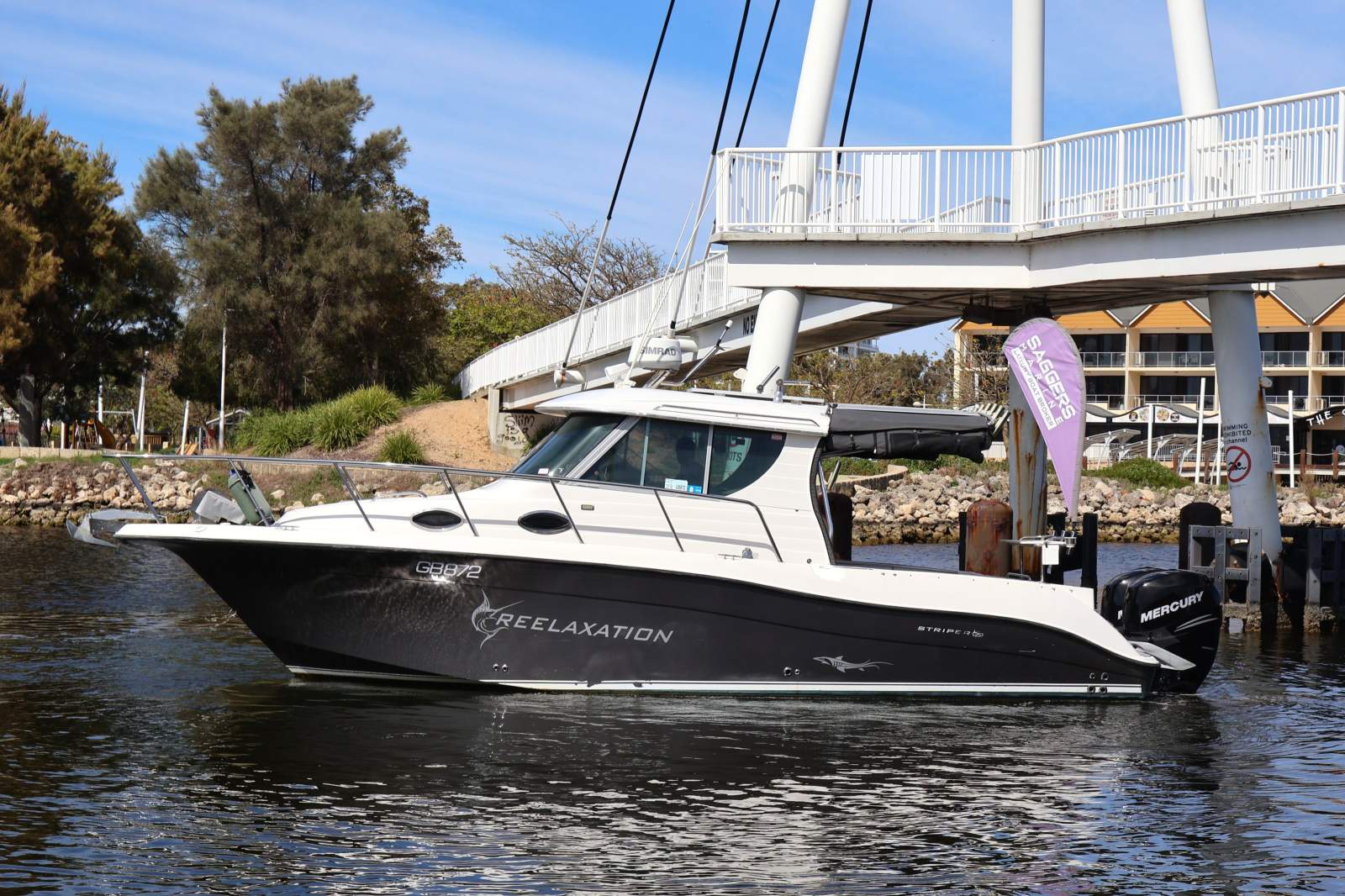 Seaswirl Striper 2901 WA - Offshore Ready!