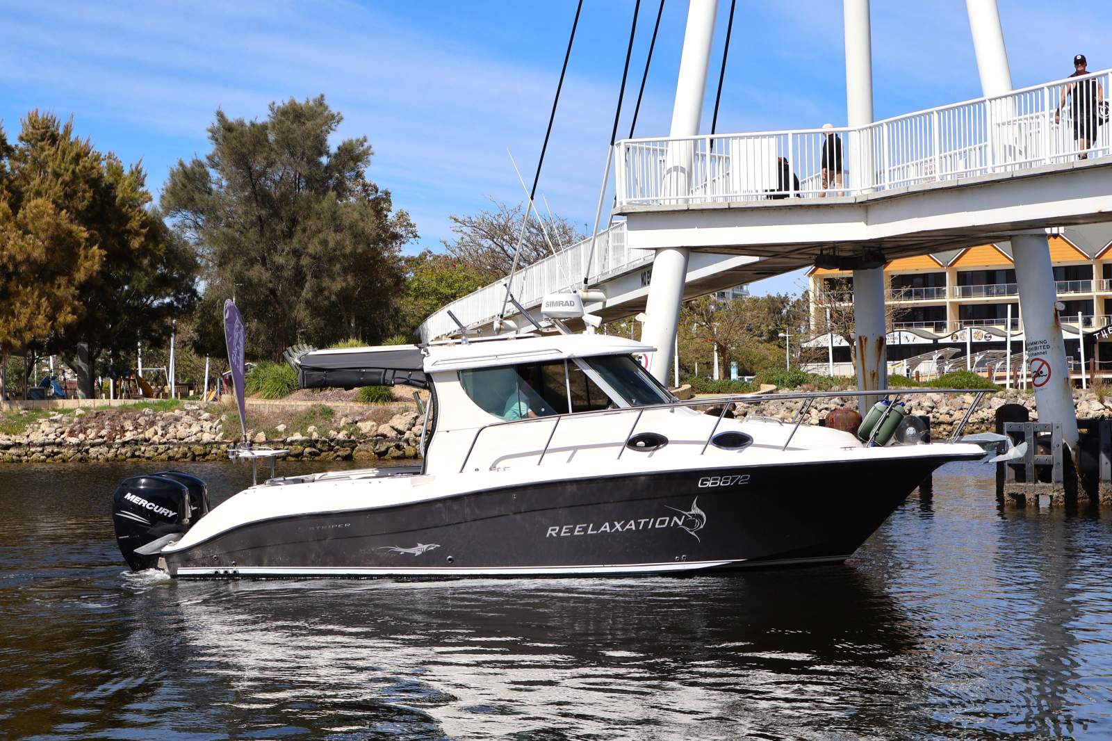 Seaswirl Striper 2901 WA - Offshore Ready!
