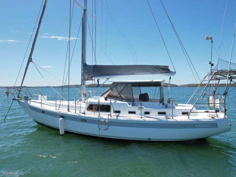 Roberts 44 Centre Cockpit