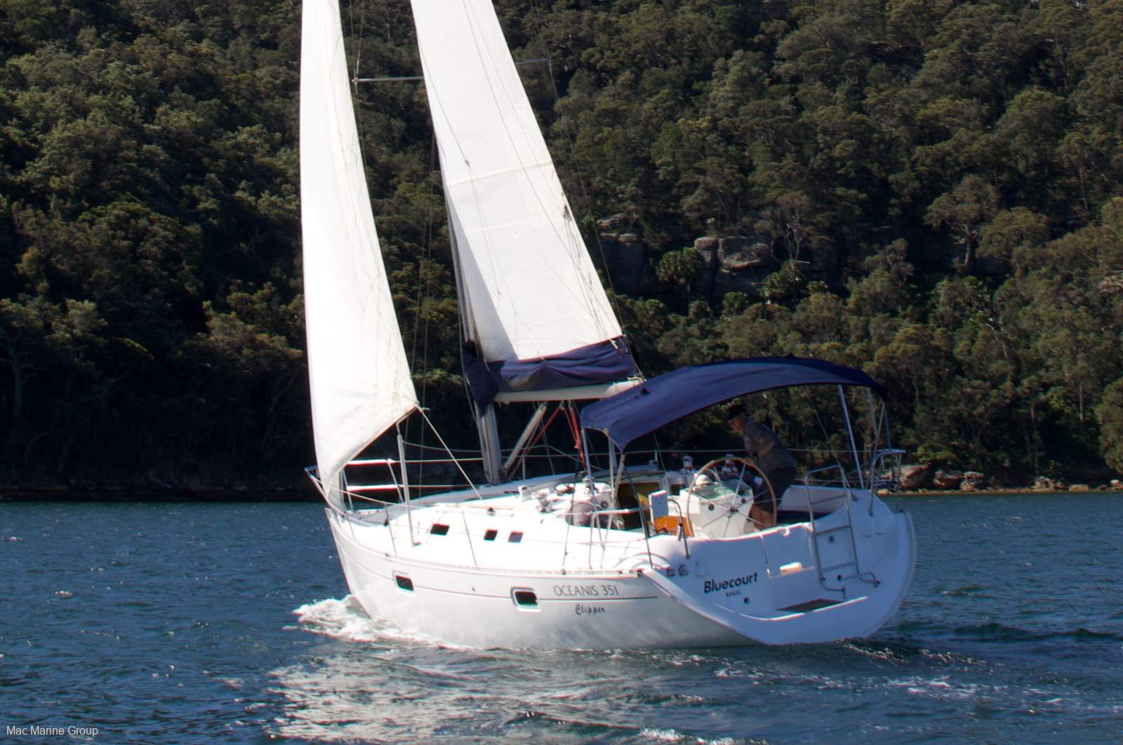 Beneteau Oceanis 351