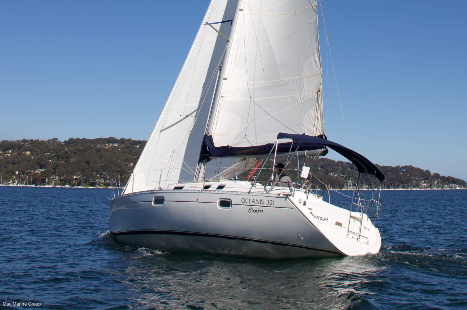Beneteau Oceanis 351