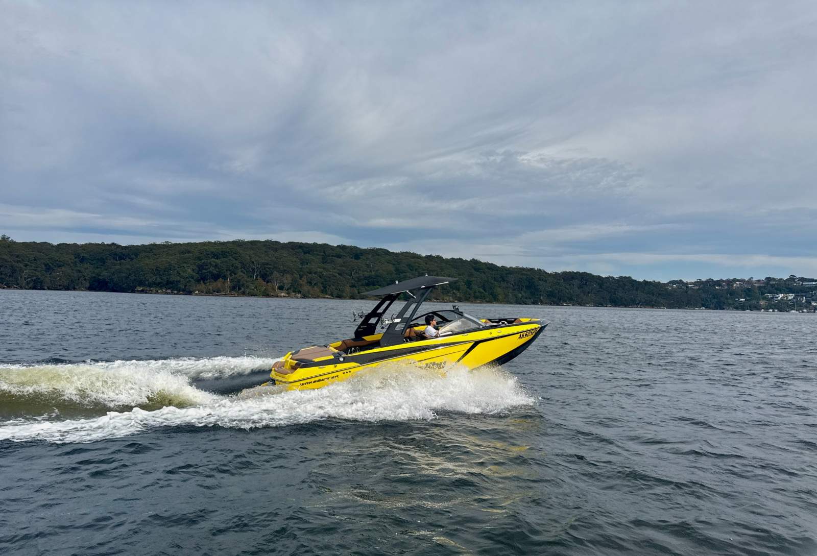 Malibu Wakesetter 23 LSV