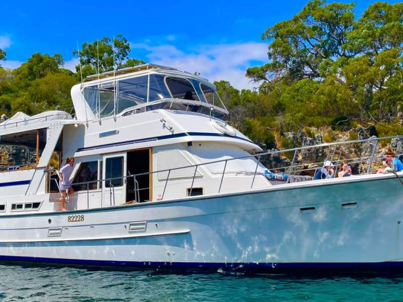 Lyscrest 48 Aft Cabin Flybridge coastal cruiser