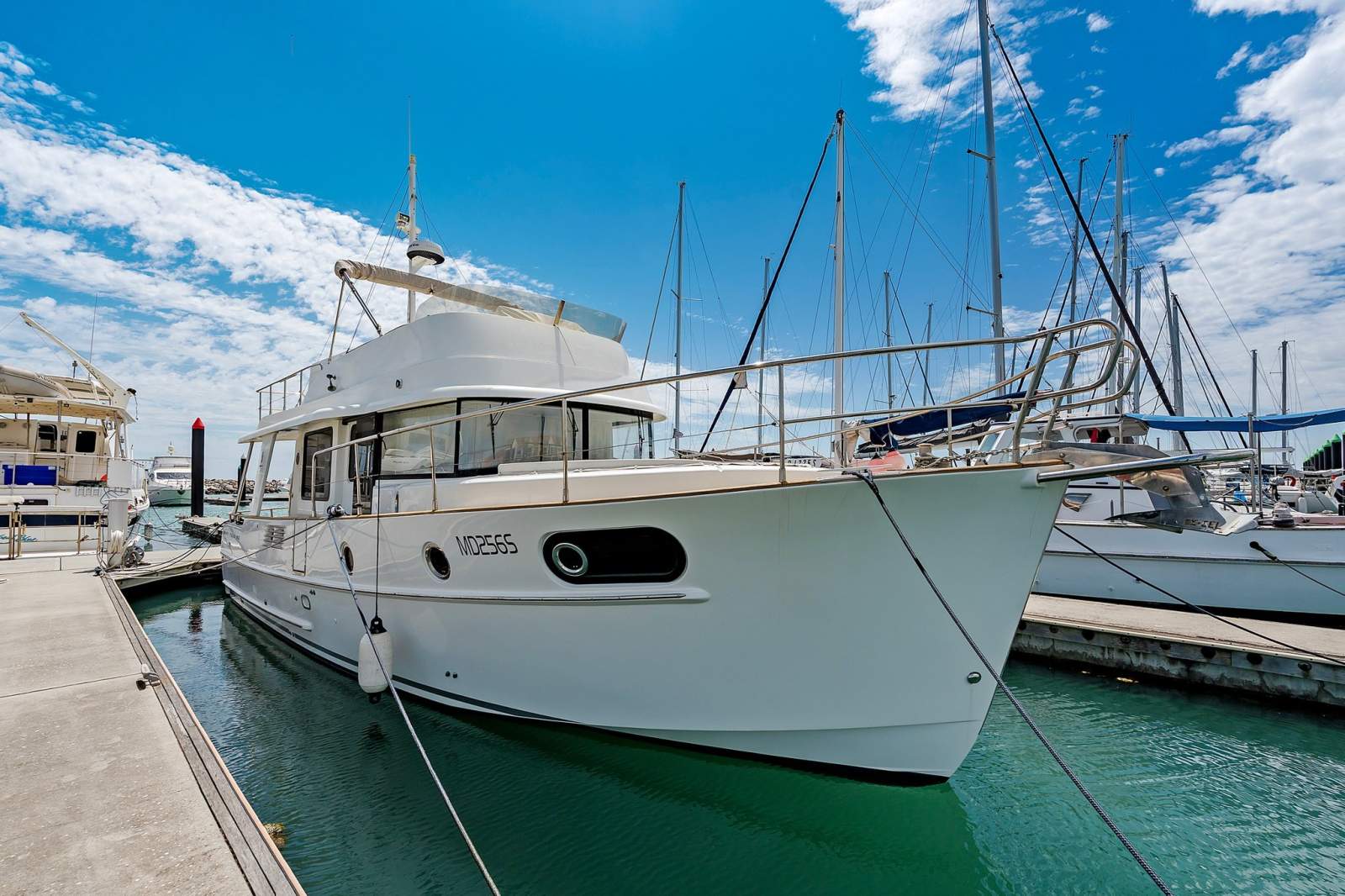 Beneteau Swift Trawler 44