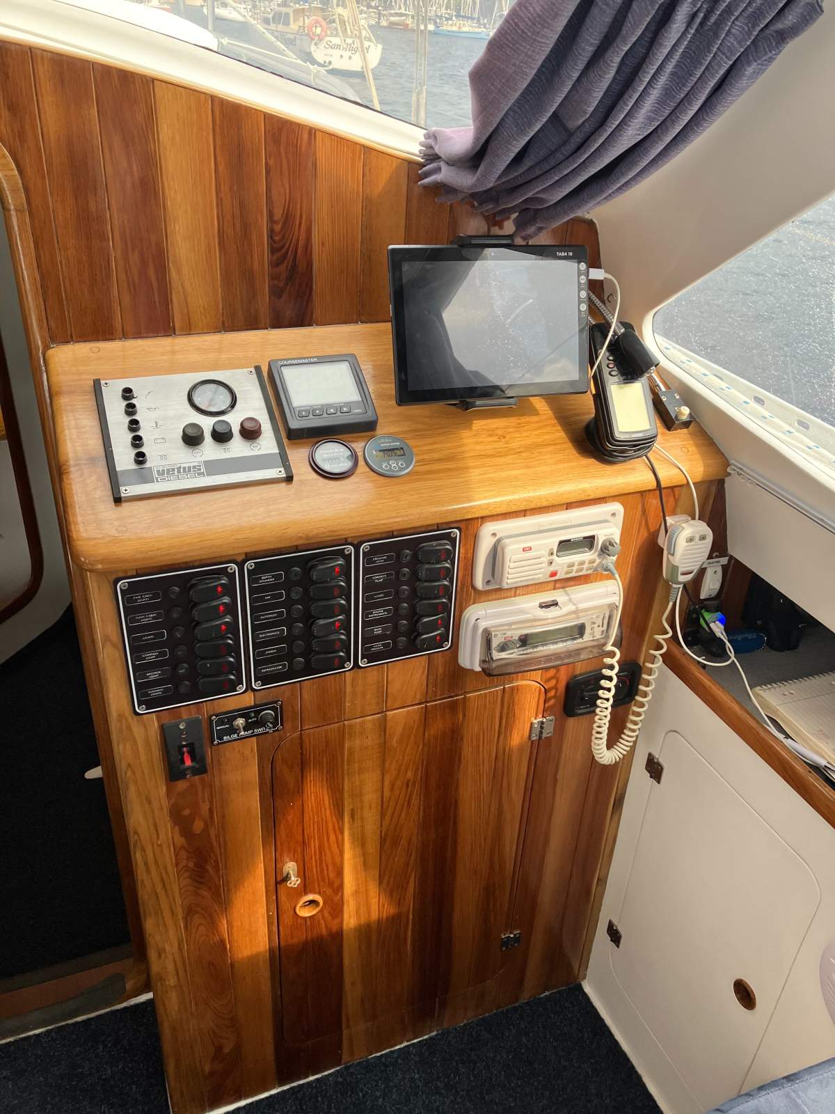 Huon Pilothouse Motor Sailer 2007 Chilln Out (37)