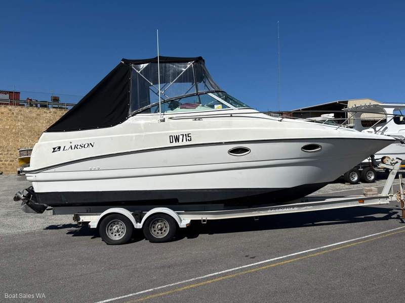 Larson Cabrio 260