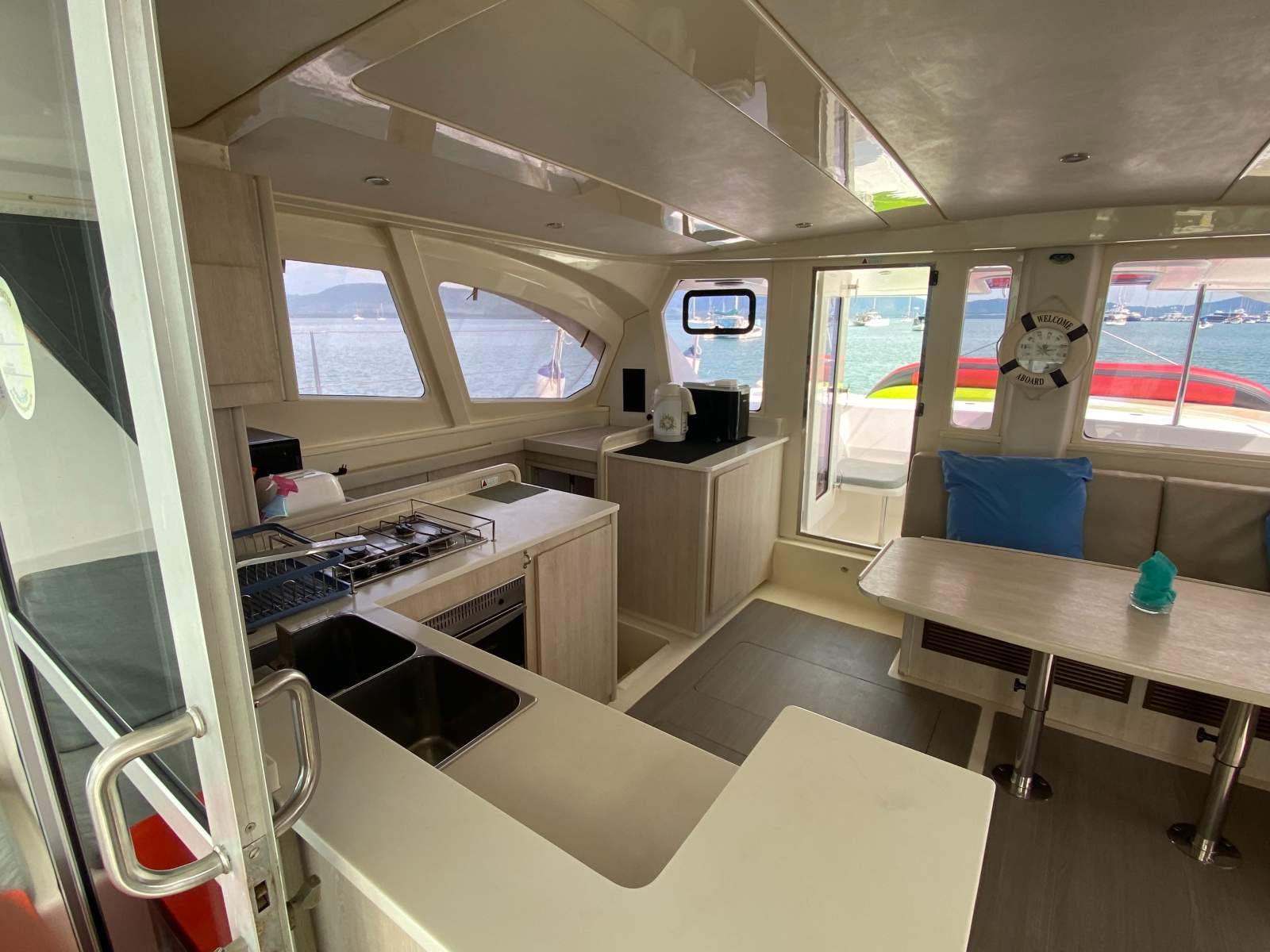 Leopard Catamarans 44