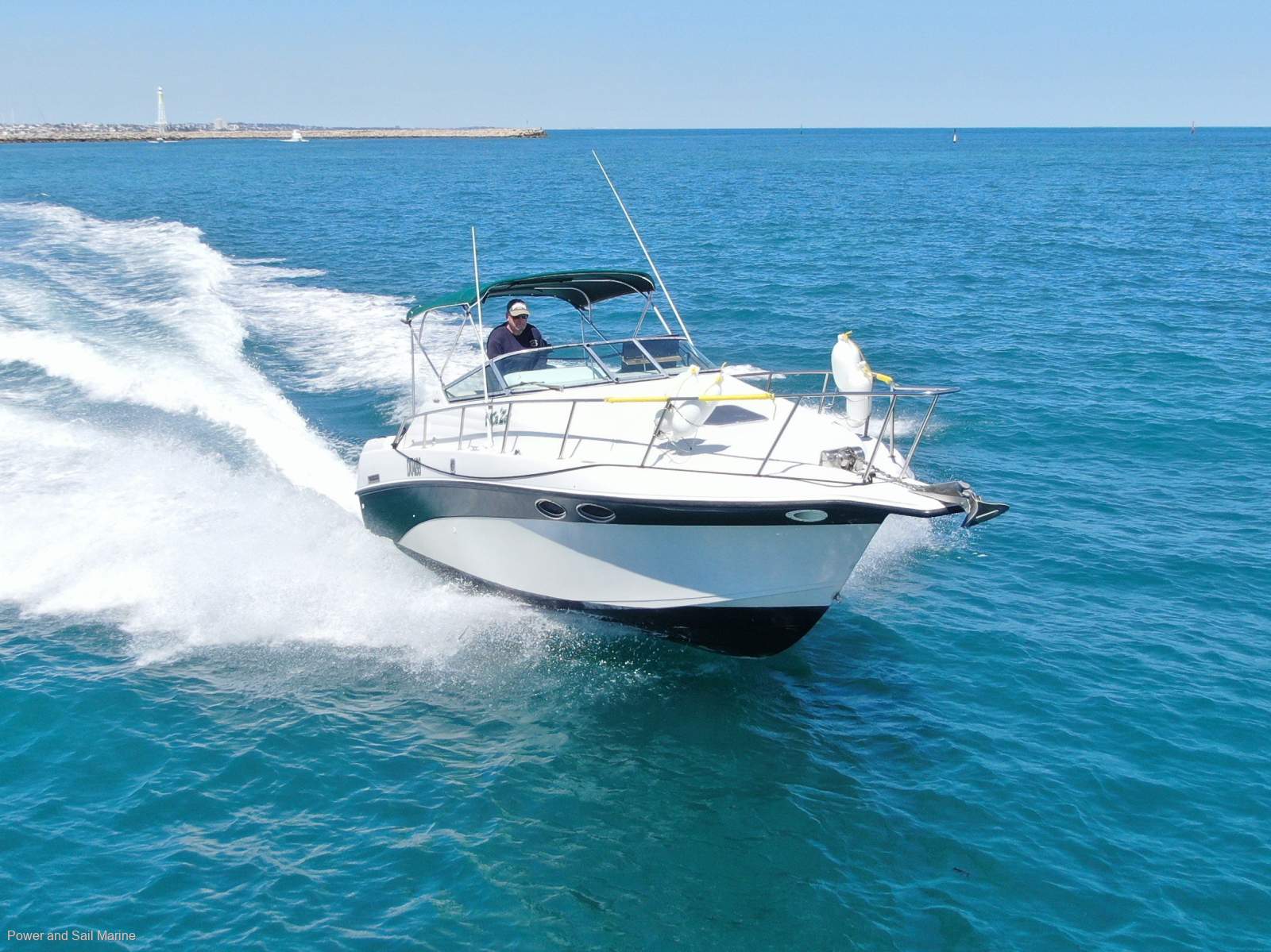 Crownline 270 CR Updated and big money spent + Jinker trailer
