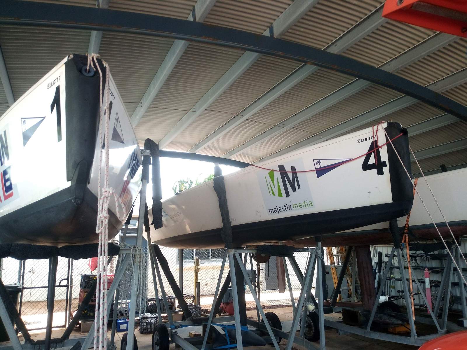 Elliott 7 Performance Keel boat