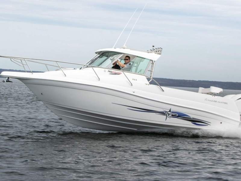 Haines Hunter 760 Enclosed