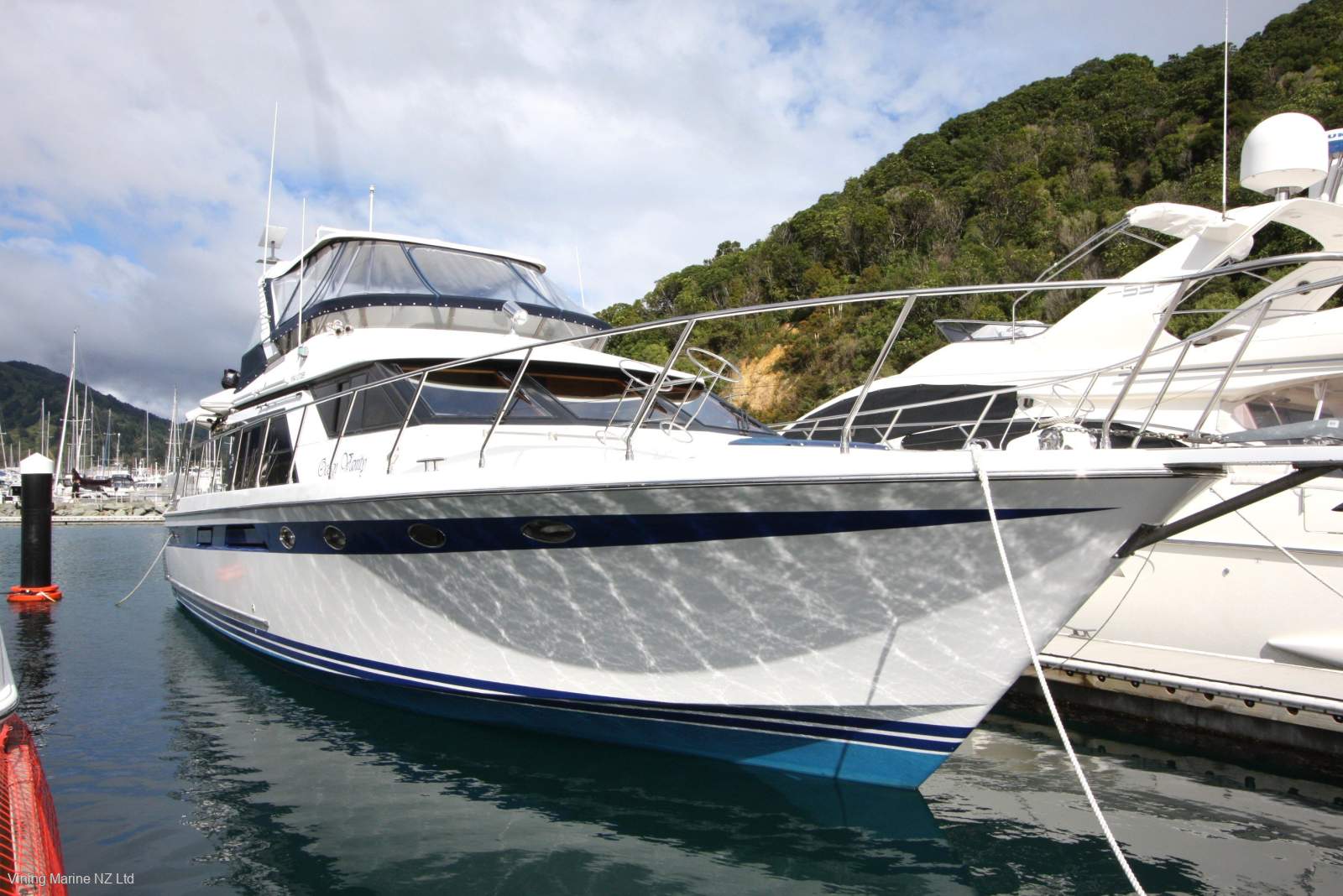Ocean Alexander Pilothouse