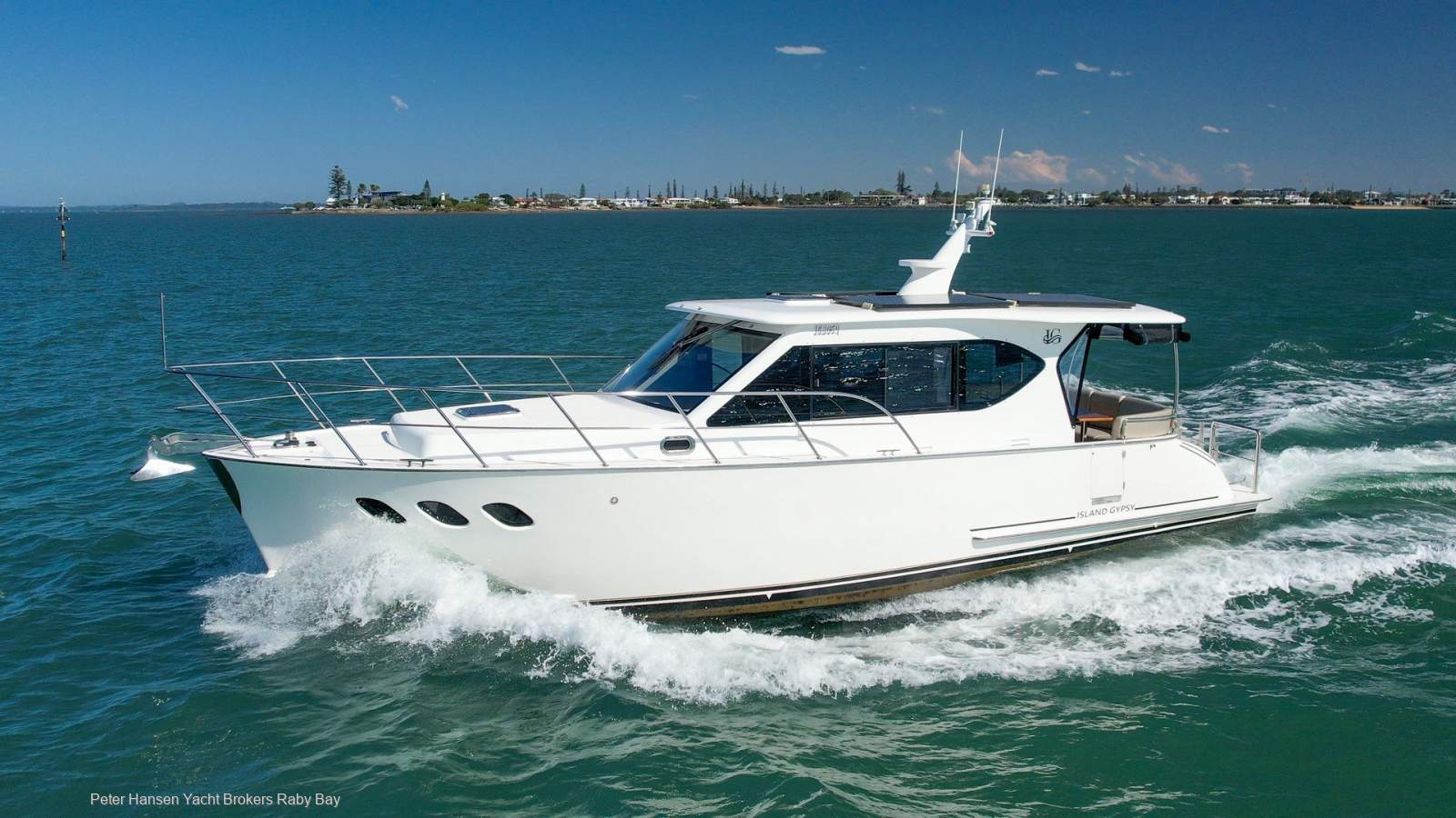 Island Gypsy Newport 400