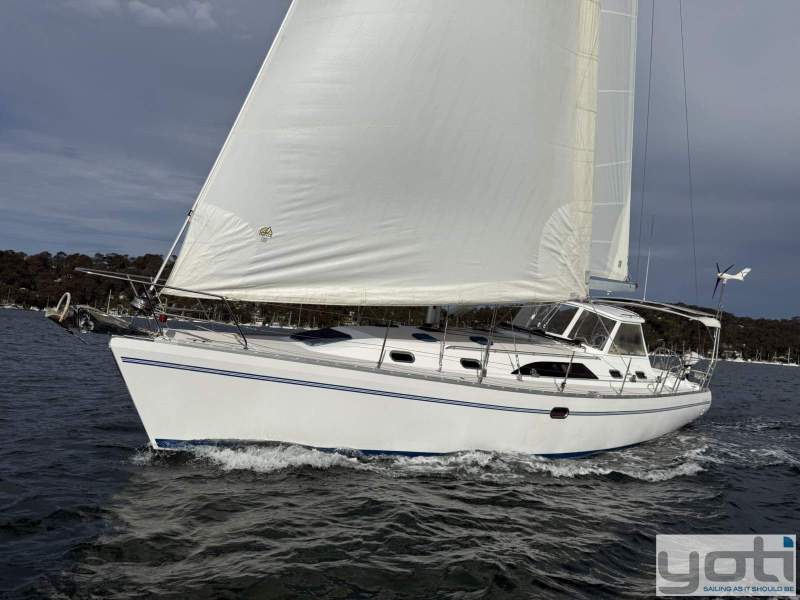 Catalina 445