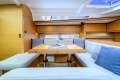 Dufour Grand Large 560